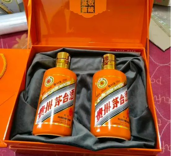 广州牛年生肖茅台酒瓶回收